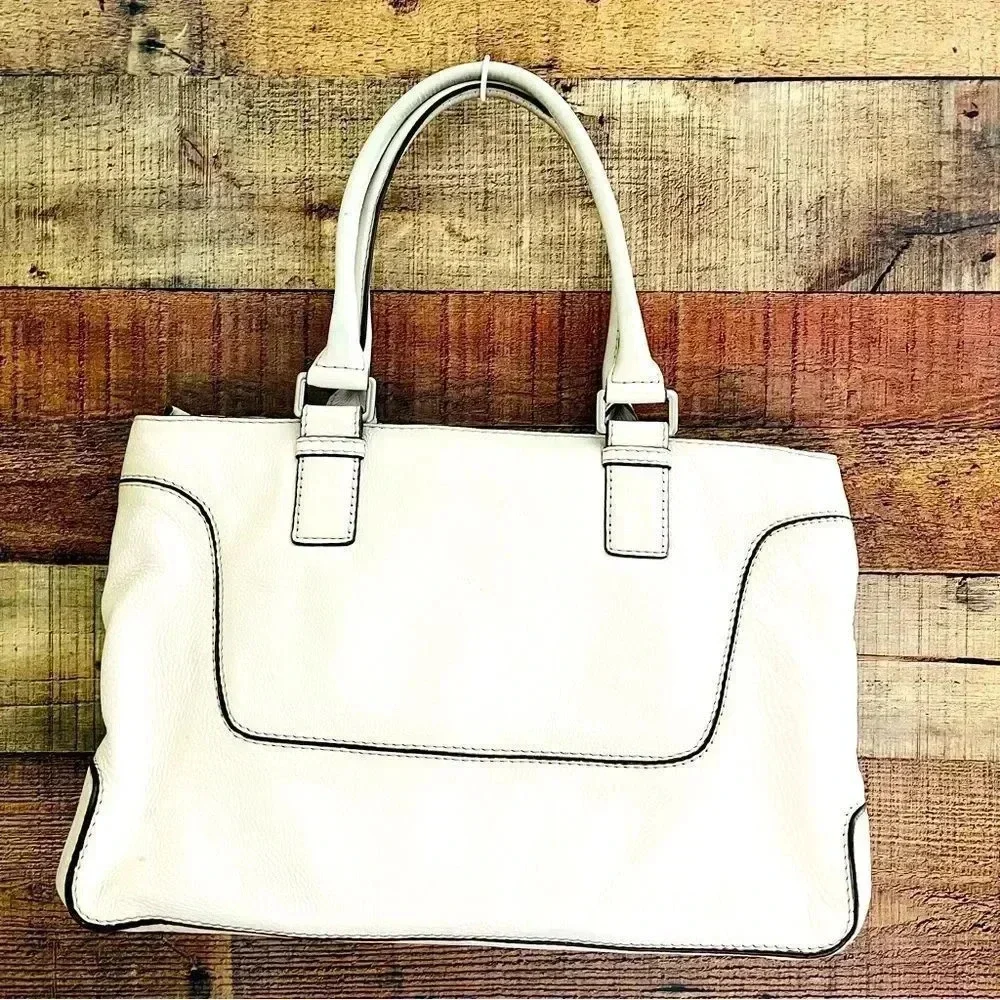 Micheal Kors Pebbled Leather Shoulder Bag